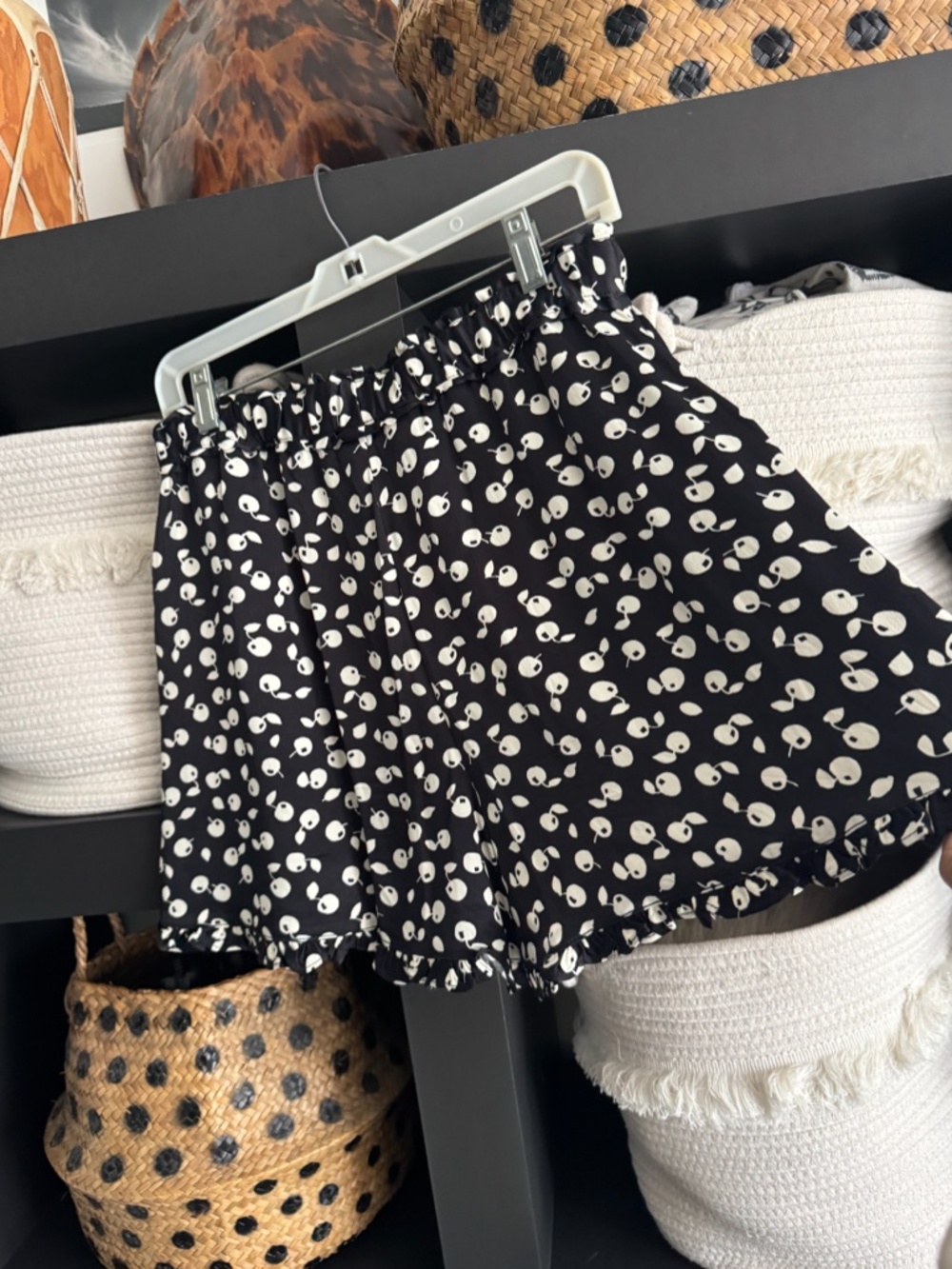 Cherries Ruffle Shorts - Picture 6 of 7